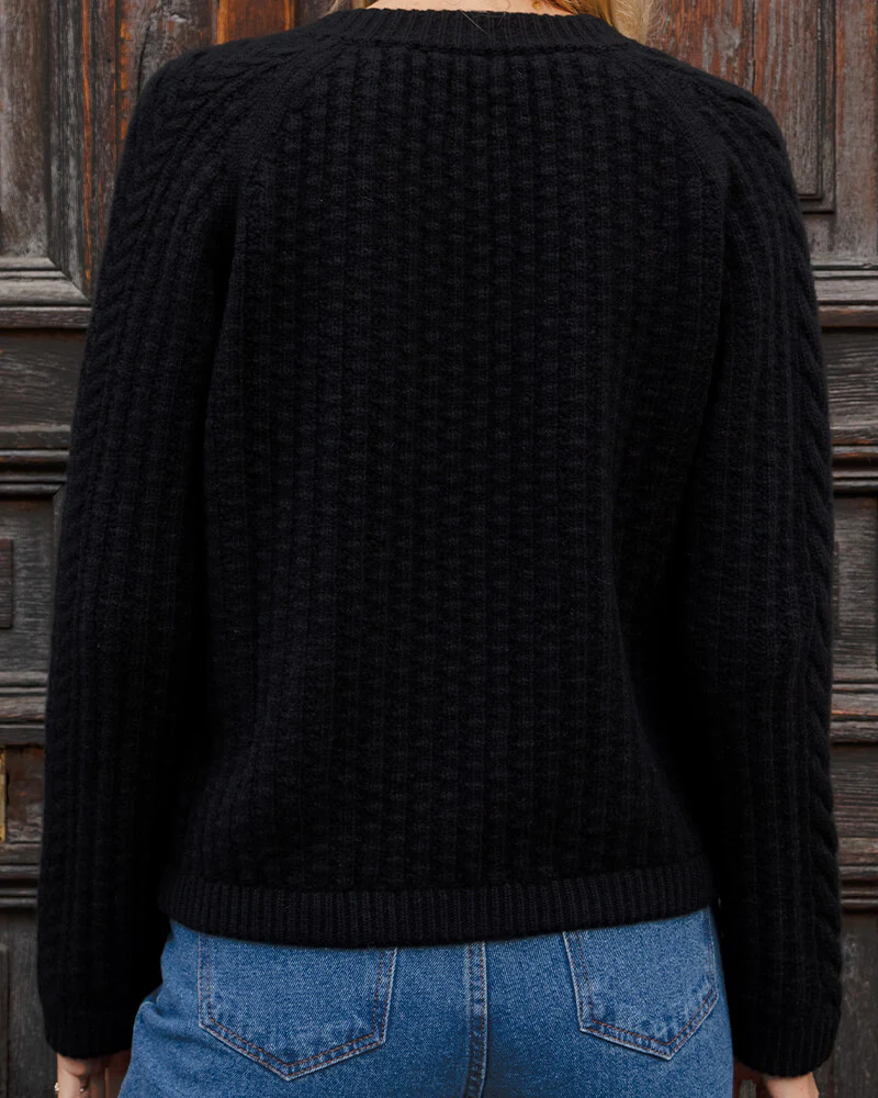 Harry - Image 10