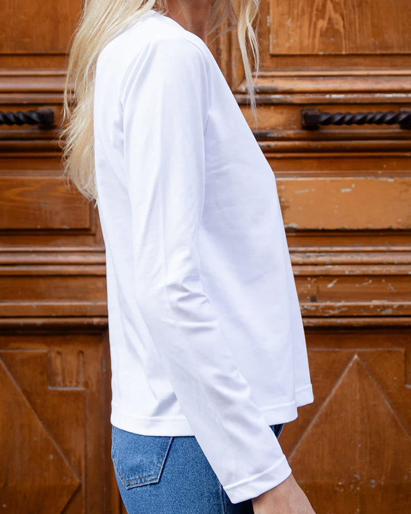Yves - Image 7
